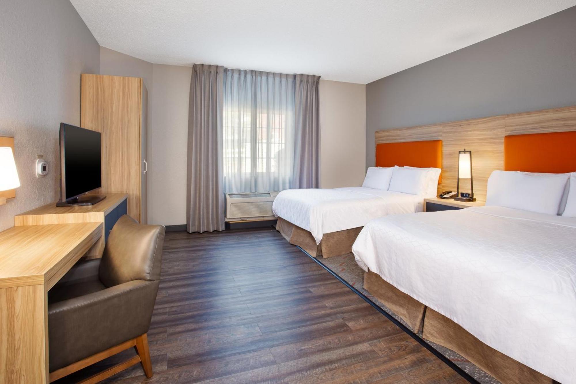 Candlewood Suites Kenosha By Ihg Pleasant Prairie Exterior photo